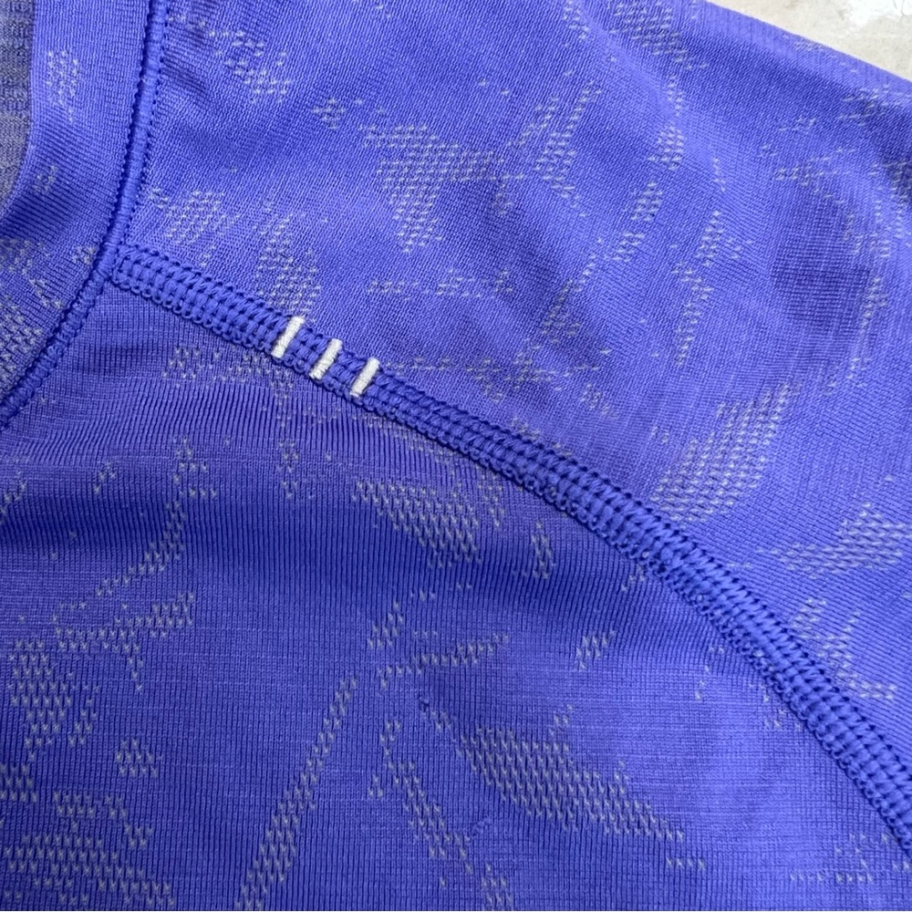 Lululemon Athletica Purple Short Sleeve Tee XL Running Workout - Picture 3 of 5